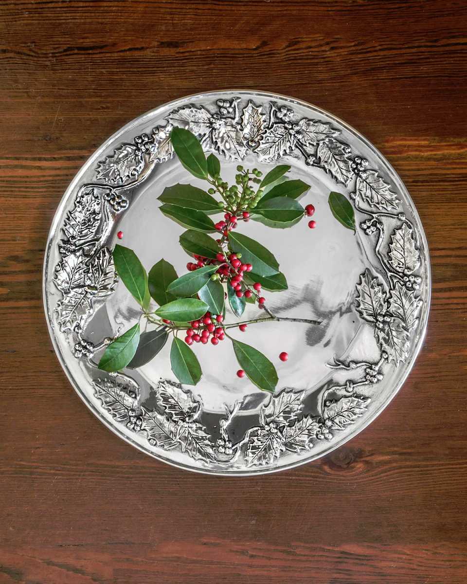 Holiday Holly Wreath Round Platter